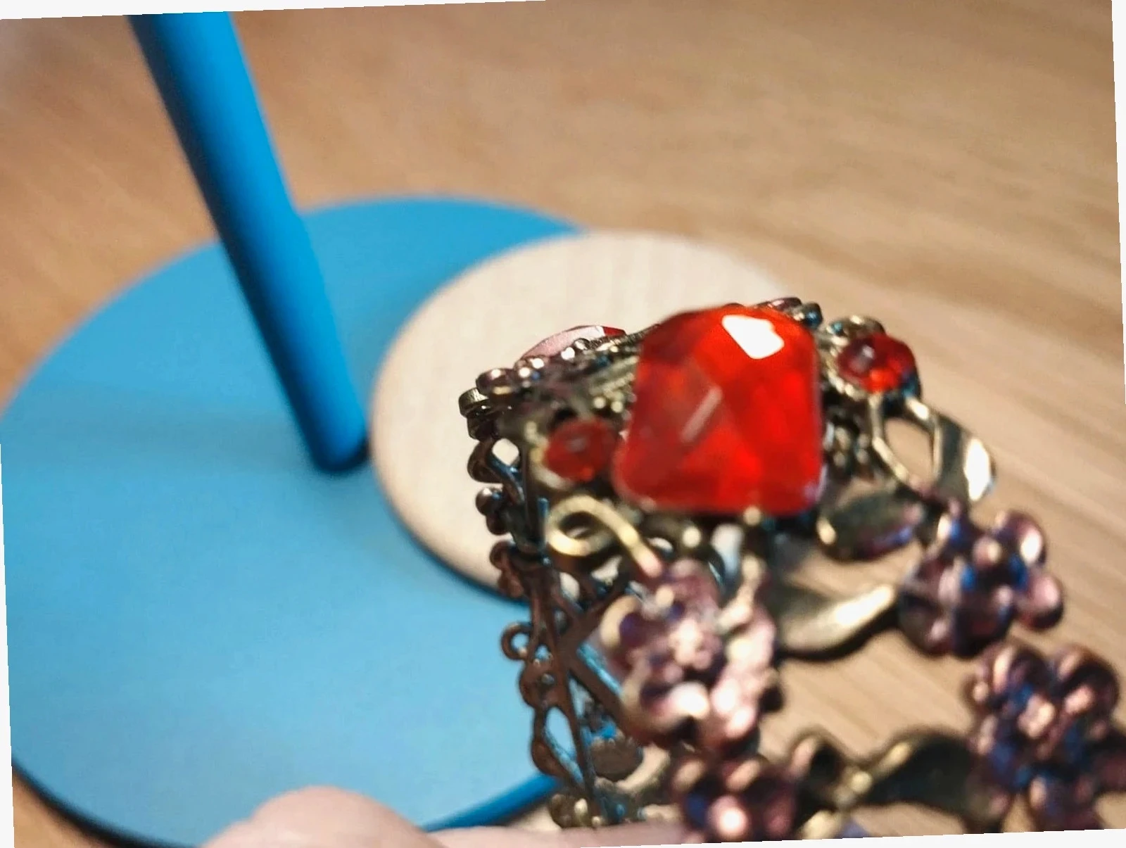 Brazalete de fantasía vintage para mujer. En perfecto estado – photo 5